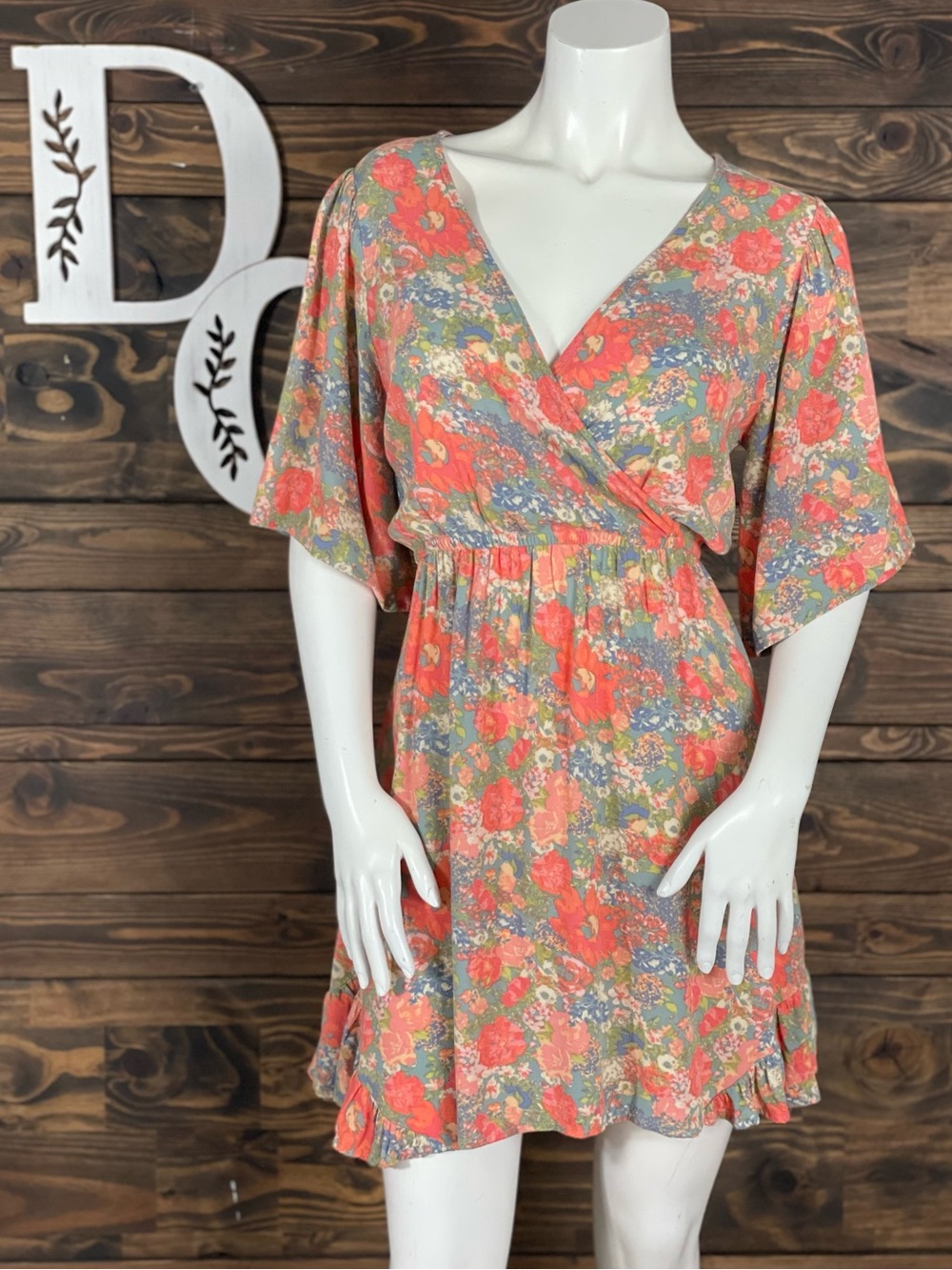 Rewind | Floral Wrap-Front Mini Dress in Coral Ruffle Trim V-Neck Flare Sleeve